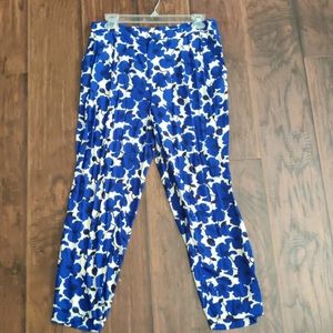 H&M Blue Floral Pencil Leg Cropped Pants